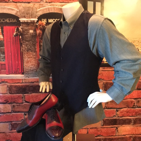 Dockers Vest - Picture 8 of 13